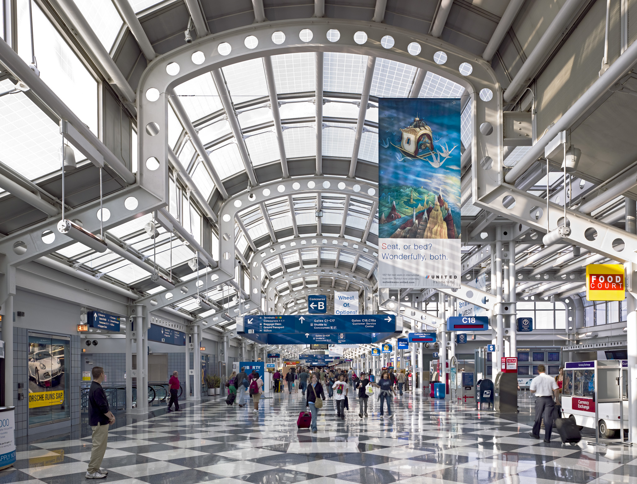Friends & Family Rides Luxury Black Car Fleet Staging O'Hare Terminal