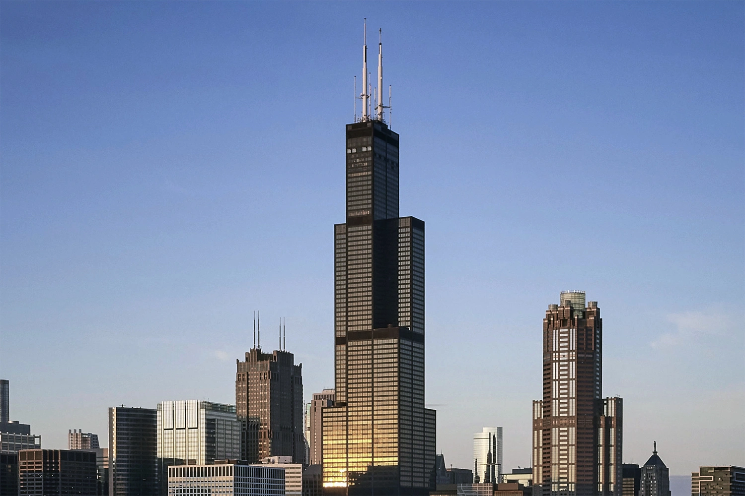 Willis Tower Downtown Chicago